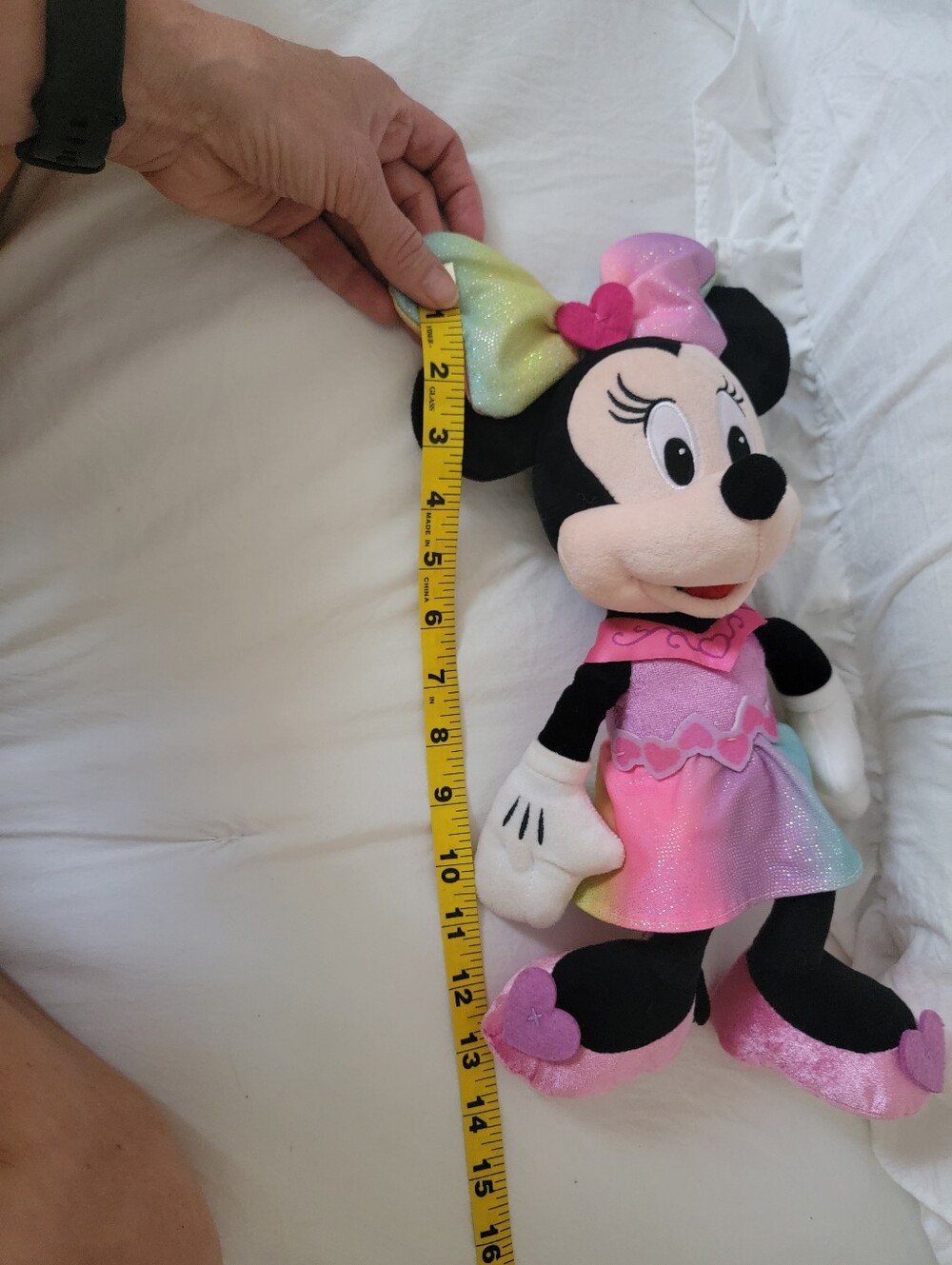 Disney Musical Minnie Mouse Plush with Pastel Pink Dress & Rainbiw Bow - Picture 8 of 8